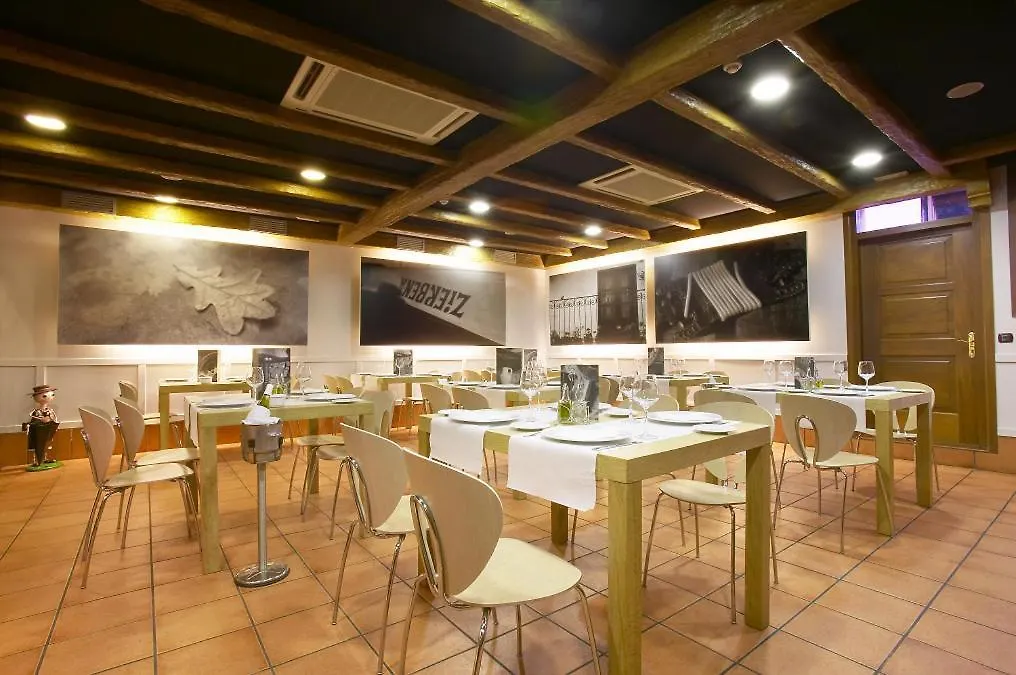Hotel Kaia Zierbena 2*,  Spain