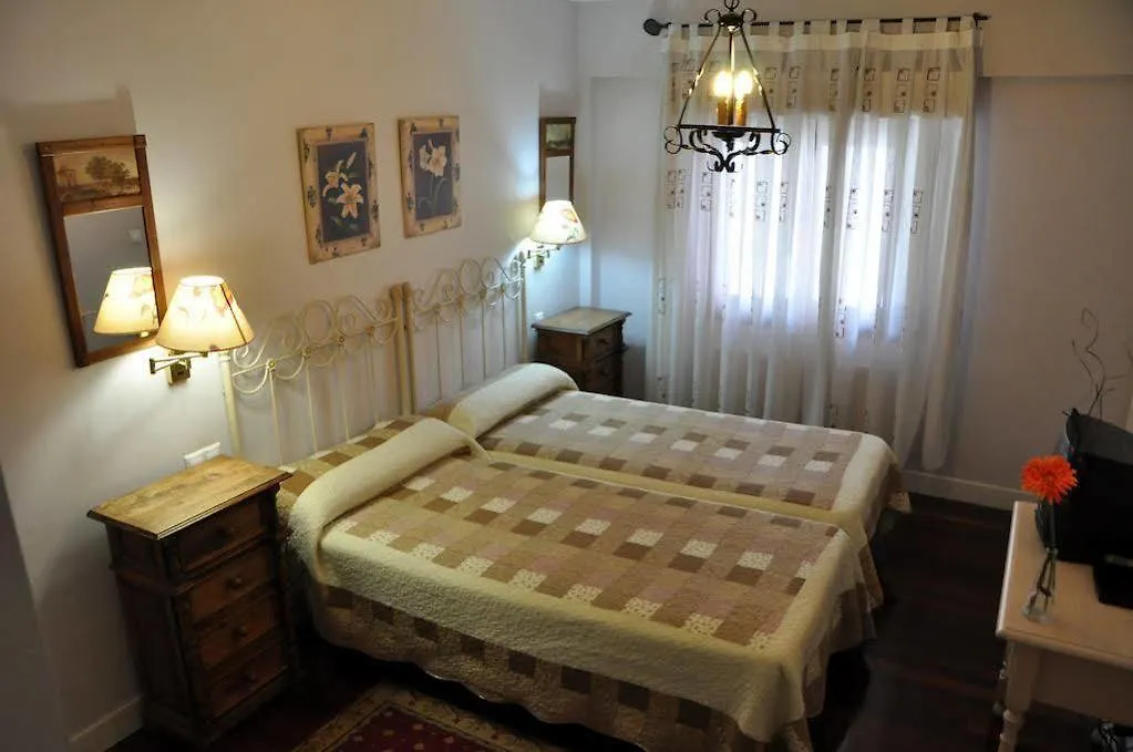 Hotel Kaia Zierbena