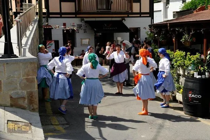 Hotel Kaia Zierbena